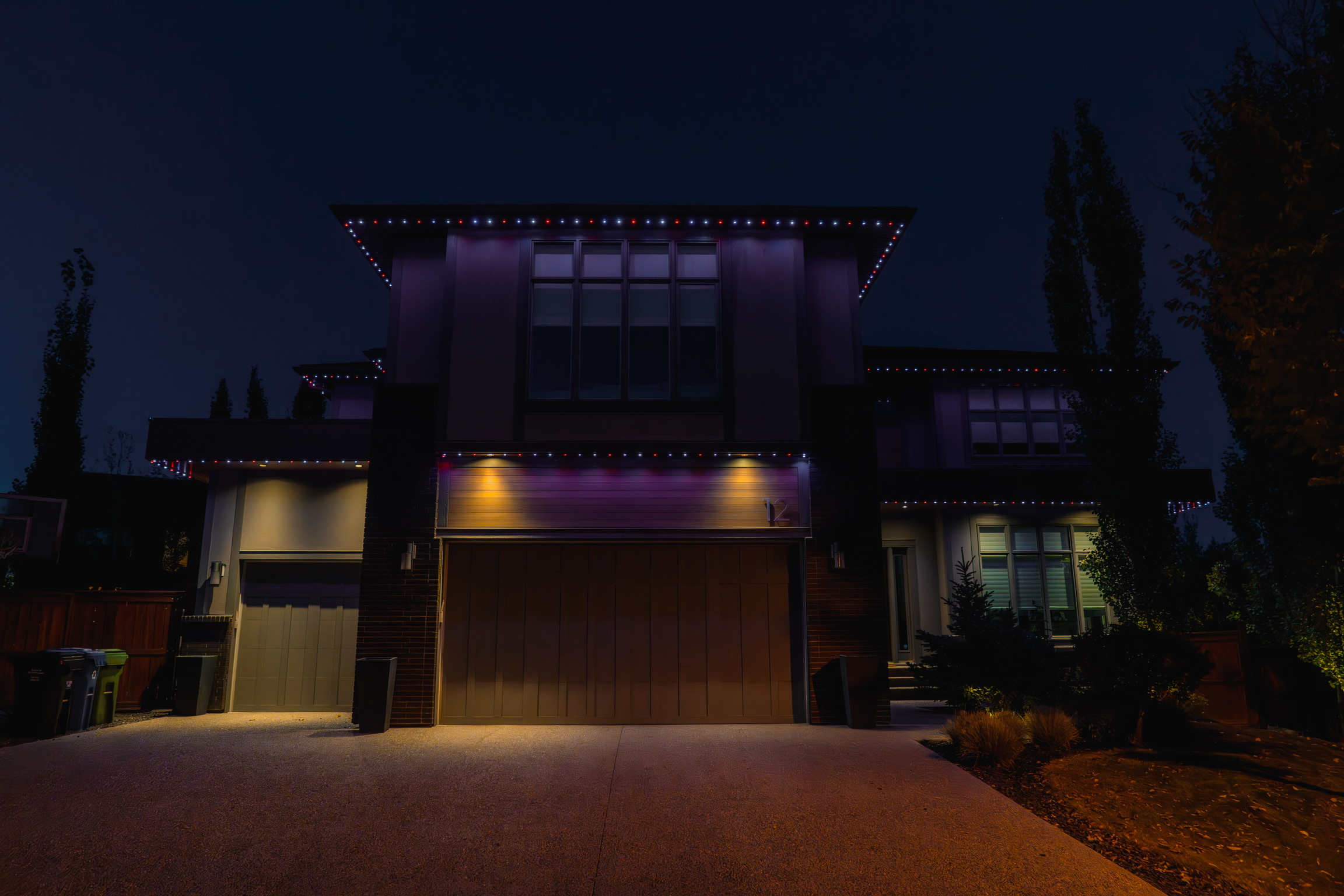 Permanent outdoor LED lights Halloween – Calgary permanent holiday lighting